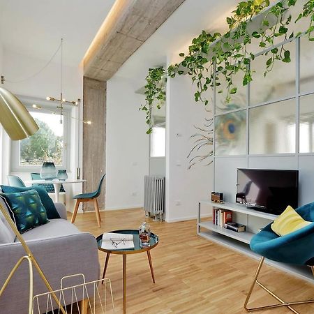 ローマRenovated And Cozy Flatアパートメント エクステリア 写真