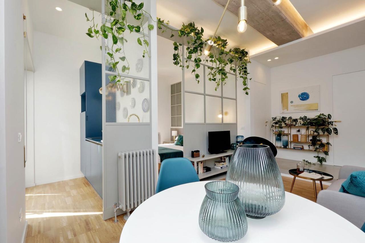 ローマRenovated And Cozy Flatアパートメント エクステリア 写真