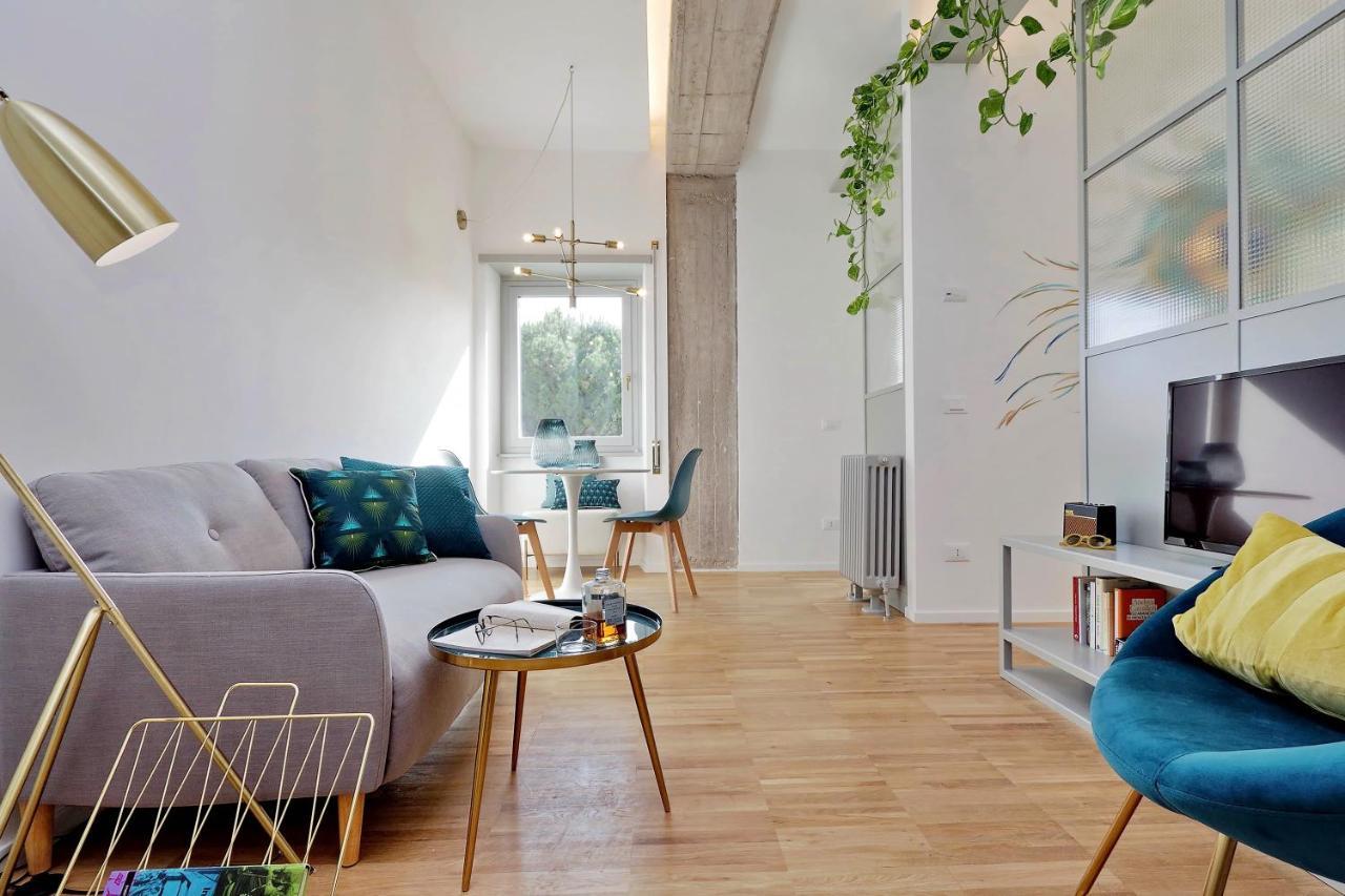 ローマRenovated And Cozy Flatアパートメント エクステリア 写真