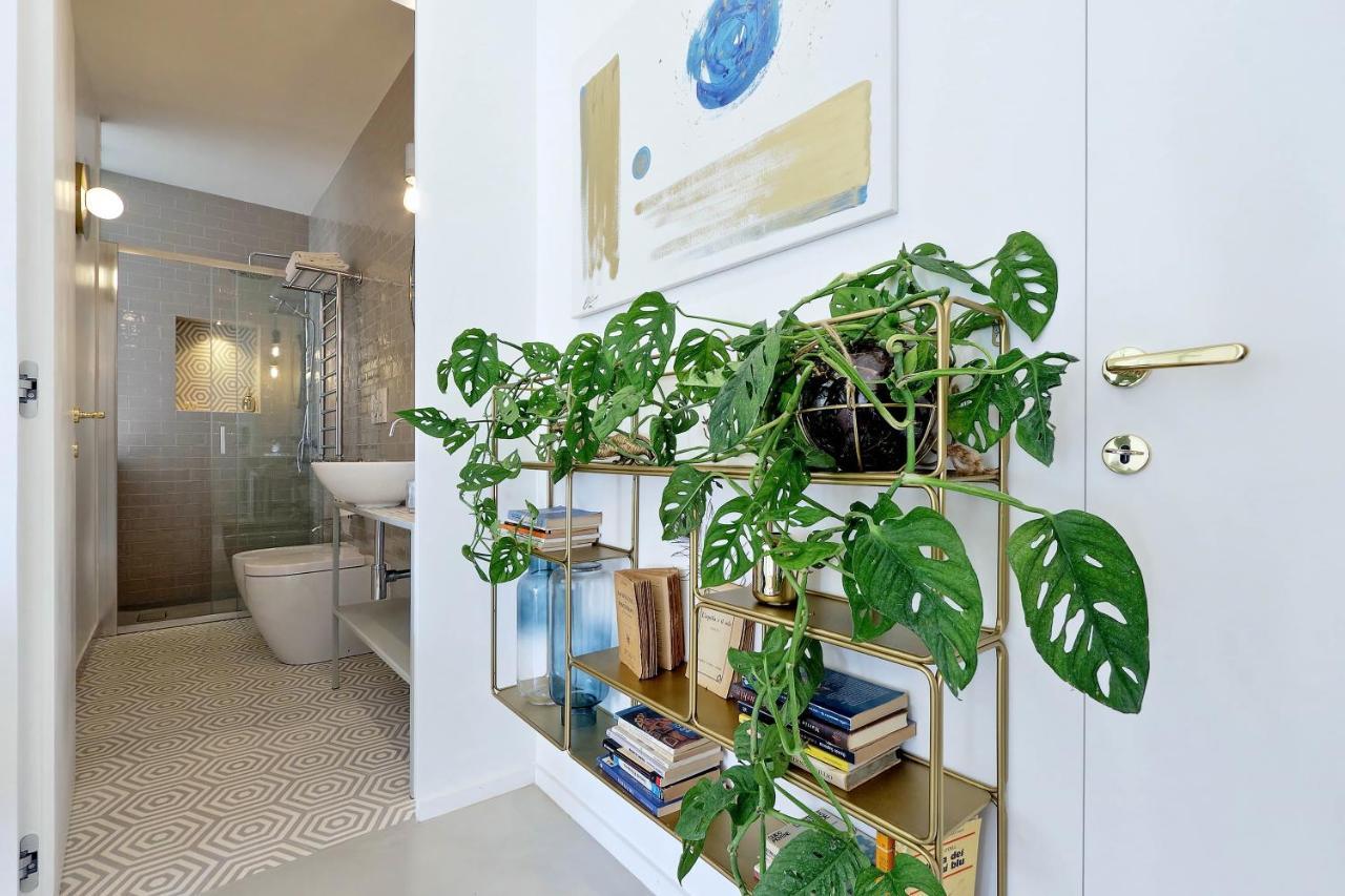 ローマRenovated And Cozy Flatアパートメント エクステリア 写真