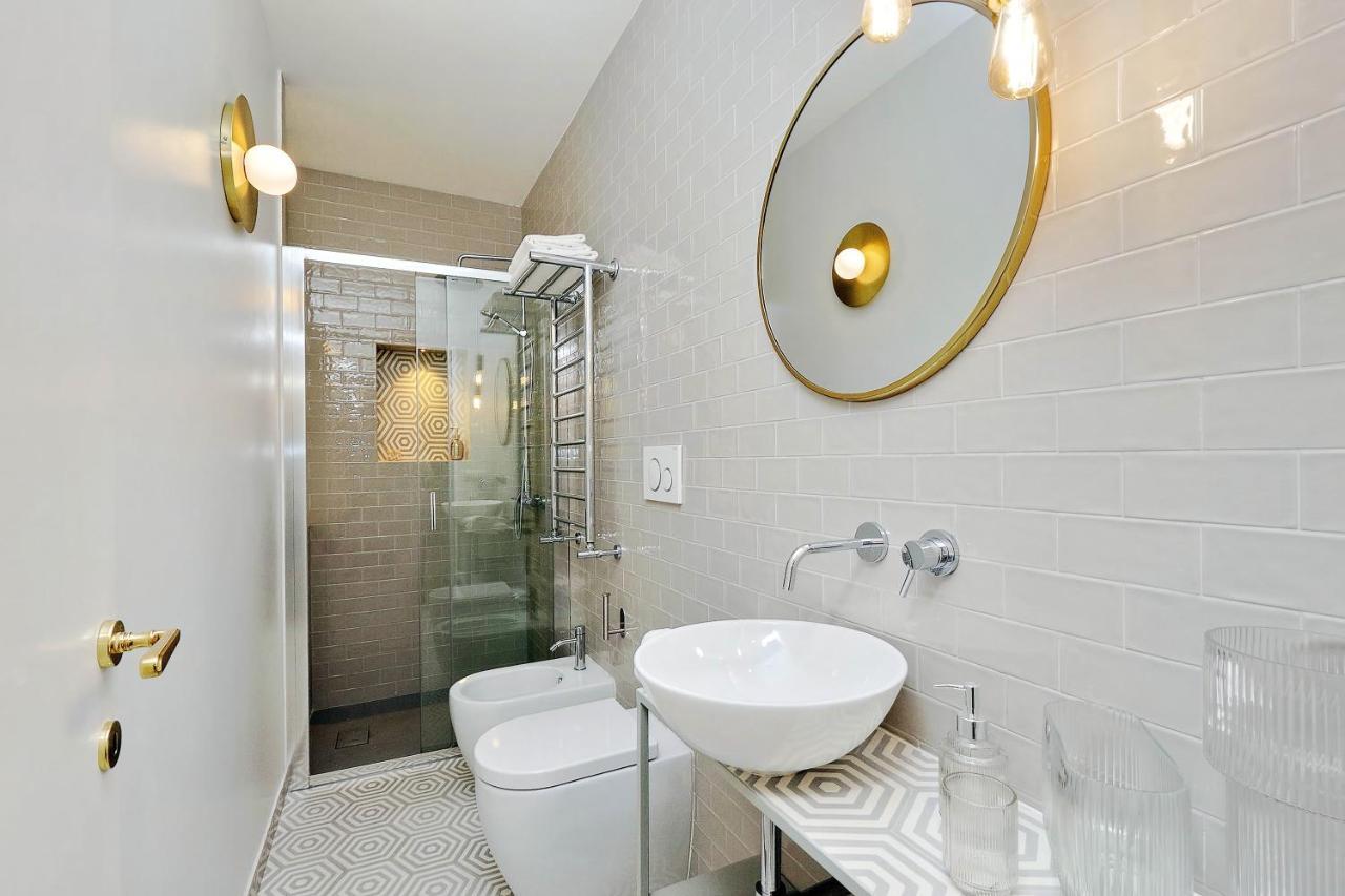 ローマRenovated And Cozy Flatアパートメント エクステリア 写真
